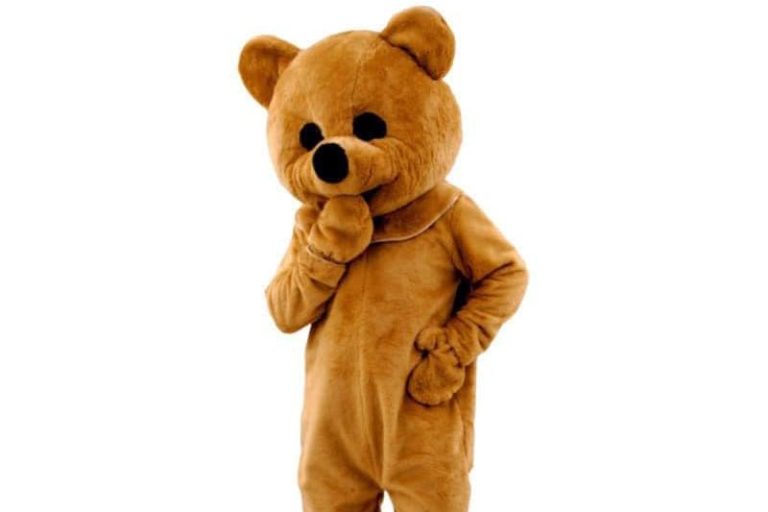 Prestations mascottes peluche géante. Location avec et sans animateur. Sur le 04 et 05, digne les bains, gap, sisteron, seyne