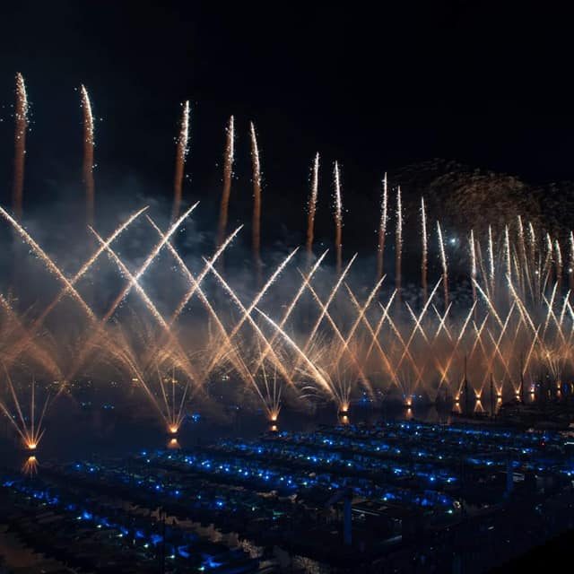 MG Animation Concept spectacle production. CSP. Feu d'artifice. SEcteur digne les bains, gap, sisteron, seyne. 04, 05, 13, 83, 84