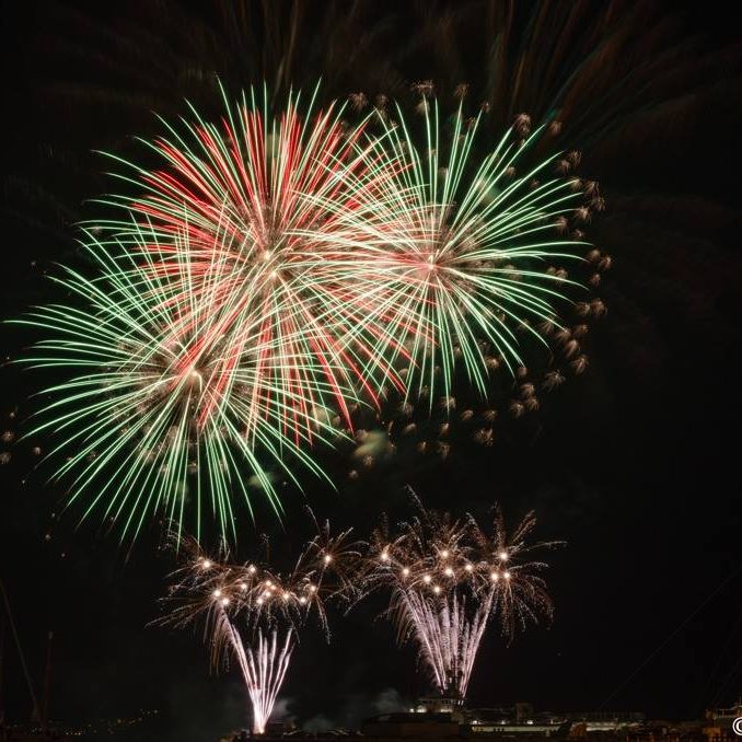 MG Animation Concept spectacle production. CSP. Feu d'artifice. Secteur digne les bains, gap, sisteron, seyne. 04, 05, 13, 83, 84